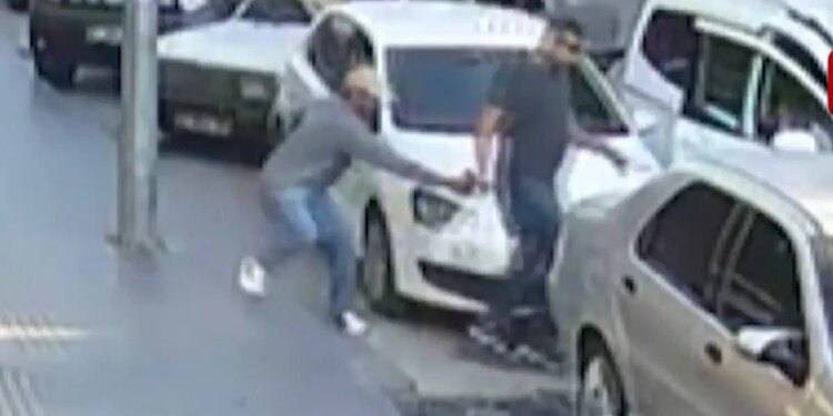 Τουρκία: Θύμα άγριας επίθεσης έπεσε άνδρας την ώρα που κρατούσε τούρτα γενεθλίων