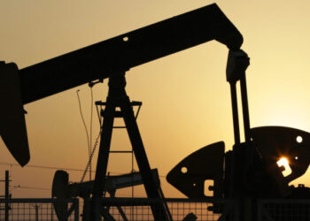 Πετρέλαιο: Πτώση για το Brent κάτω από τα 95 δολάρια υπό την επίδραση των συνομιλιών ΗΠΑ – Ιράν