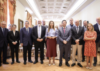 ΕΚΠΑ και Yale εγκαινιάζουν κοινό μεταπτυχιακό για τις Περιβαλλοντικές Επιστήμες και την Παγκόσμια Δημόσια Υγεία