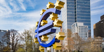 Επιτόκια: Αναμένεται αύξηση 25 μονάδων βάσης από την ΕΚΤ την ερχόμενη Πέμπτη – Η πρώτη από τον Σεπτέμβριο του 2023