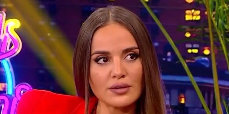 Ρία Ελληνίδου: Ο διάλογος με τον Γρηγόρη Αρναούτογλου για τον Δημήτρη Αλεξάνδρου