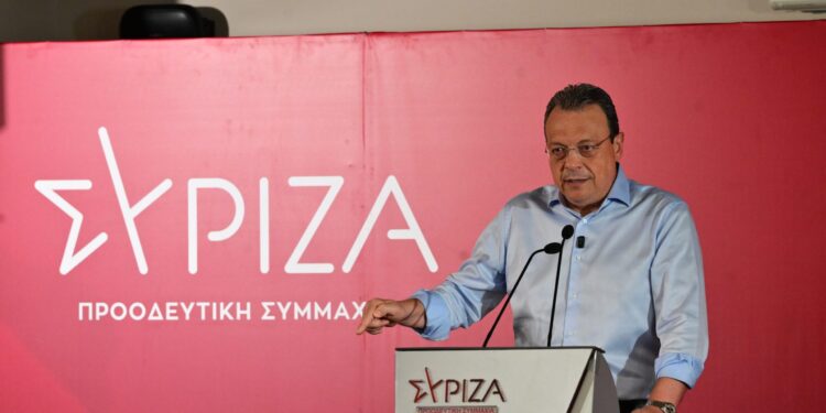 Mάχη Φάμελλου - Πολάκη στην ΚΕ για συμπόρευση ή όχι με Τσίπρα - Εγκρίθηκε το κείμενο της Κεντρικής Επιτροπής