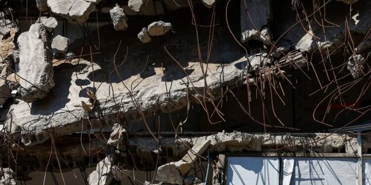 Νεκρός δημοσιογράφος του Al Jazeera στη Γάζα μετά από ισραηλινό βομβαρδισμό - «Τρομοκράτη της Χαμάς» τον αποκαλεί το Τελ Αβίβ