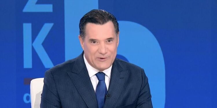Γεωργιάδης στο ΕΡΤnews: Πάνω από 2.000 αιτήσεις για 1.131 θέσεις γιατρών – «Μεγάλο στοίχημα» οι νοσηλευτές, καθυστερήσεις στα ασθενοφόρα