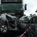 Απίστευτη καραμπόλα στη Γαλλία: Οδηγός νταλίκας κοιμήθηκε στο τιμόνι και τράκαρε με 23 αυτοκίνητα - Πάνω από 37 οι τραυματίες