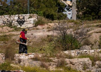 Ωρολογιακές «βόμβες» στον αστικό ιστό τα ακαθάριστα οικόπεδα - Λήγει τα μεσάνυχτα η προθεσμία καθαρισμού, αρχίζουν έλεγχοι - ertnews.gr