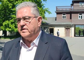 Kουτσούμπας: Η έκρηξη στη Μαυροπηγή Κοζάνης δεν έγινε μόνο στους εκσκαφείς, αλλά και στους λογαριασμούς του ρεύματος