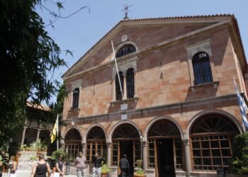 Λέσβος: Νεκρός στη θάλασσα βρέθηκε ο πρωτοπρεσβύτερος των Παμμεγίστων Ταξιαρχών στο Μανταμάδο - ertnews.gr