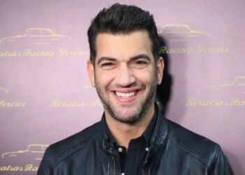 Μάνος Ιωάννου: «Αν με ρωτήσεις αν θα έκανα παιδί, είναι λάθος που το λέω αλλά πιστεύω ότι εγώ είμαι ακόμα παιδί»