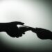 Αντιμέτωπος με κακούργημα ο 34χρονος που κατηγορείται για τον εκβιασμό του 13χρονου στον Βόλο με λεία 370.000 ευρώ
