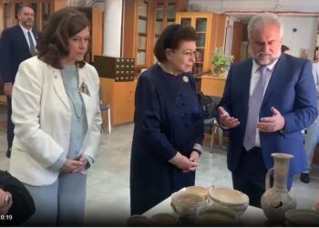 Λίνα Μενδώνη: Πράξη πολιτικής βούλησης και ηθικού καθήκοντος η επιστροφή των 48 αρχαιοτήτων στην Κύπρο