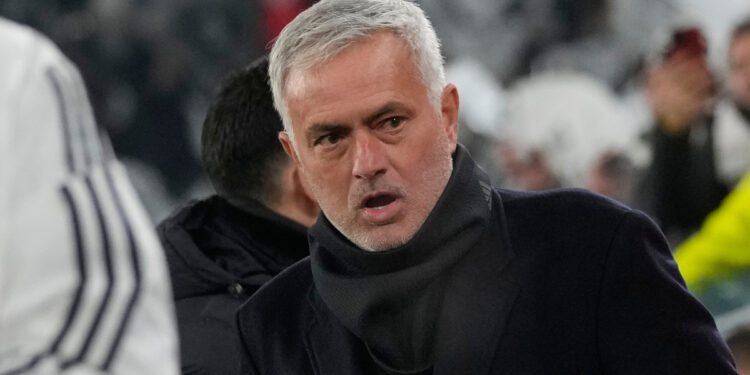 Μπενφίκα: «Κάθε κίνηση της Ρεάλ για τον Μουρίνιο, απαιτεί πληρωμή της ρήτρας των 15 εκατ. ευρώ» - www.ertsports.gr