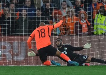 Με σύμμαχο την παράδοση οι "Οράνιε" - www.ertsports.gr