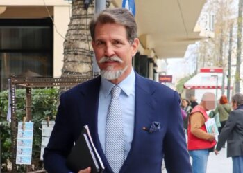 Ο Παύλος Ντε Γκρες ευχήθηκε χρόνια πολλά στον γιο του Αριστείδη για τα 18α γενέθλια του με μία γλυκιά ανάρτηση
