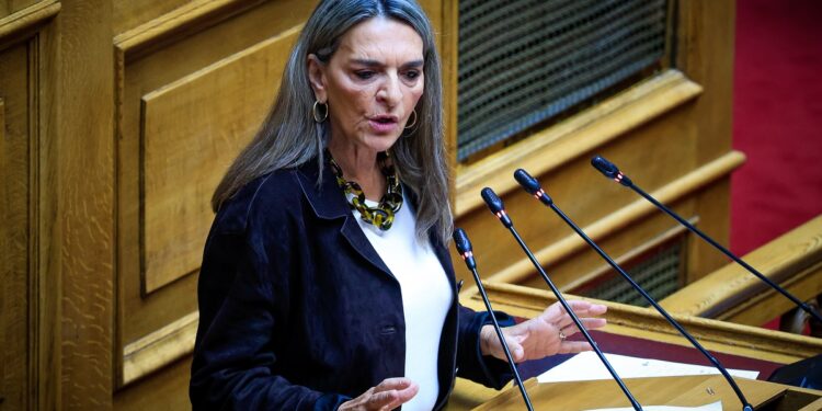 Πέρκα στο ΕΡΤnews Radio 105,8: Προσωποπαγές το κόμμα ΕΛ.Α.Σ.- Λέει Συμπαράταξη αλλά απλώς διαλέγει ανθρώπους