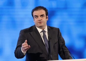 Πιερρακάκης: Ο εξωδικαστικός είναι πλέον το βασικό εργαλείο προστασίας της πρώτης κατοικίας