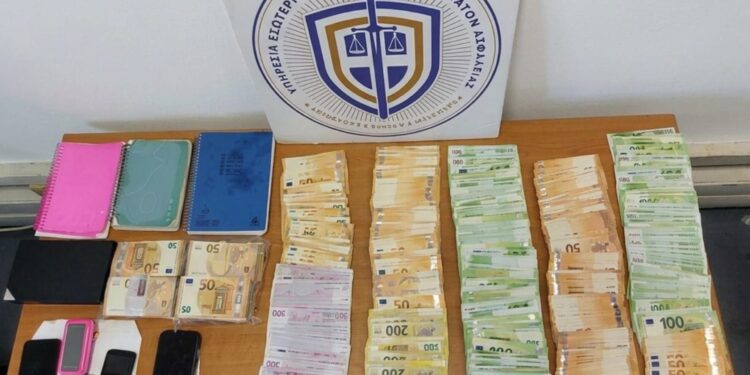 Kύκλωμα σε πολεοδομίες: Προφυλακιστέοι και οι έξι κατηγορούμενοι έπειτα από μαραθώνιες απολογίες - ertnews.gr