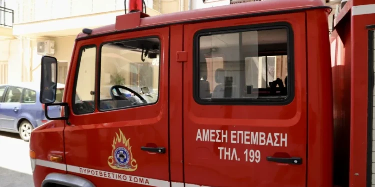 Σειρά κλήσεων στην Πυροσβεστική μετά από μπλακ άουτ στα βόρεια προάστια – Αναφορές για εγκλωβισμένους σε ασανσέρ