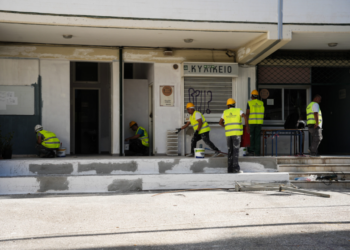 Δάνειο 75 εκατ. ευρώ για την εκτέλεση έργων στα σχολεία θα πάρει ο Δήμος Αθηναίων με απόφαση που έλαβε κατά πλειοψηφία