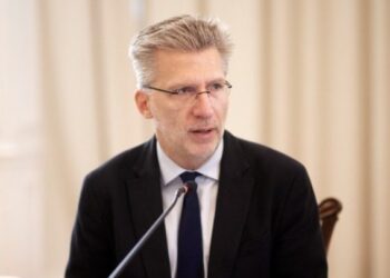 Σκέρτσος – ΜακΓκραθ: «Αδιάλειπτη η ενίσχυση του Κράτους Δικαίου στην Ελλάδα με μετρήσιμες μεταρρυθμίσεις»