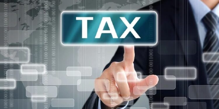 Εργαζόμενοι στην Ελλάδα: Δουλεύουν 179 ημέρες τον χρόνο για να πληρώνουν φόρους και εισφορές