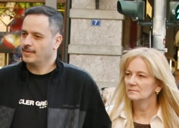 Ο Αλέξανδρος Τσουβέλας και η σύντροφός του Εύα Καρύδη προειδοποιούν με προσφυγή στη δικαιοσύνη για σεξιστικά σχόλια σε φωτογραφίες τους