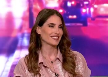 Παυλίνα Βουλγαράκη: «Στην εγκυμοσύνη είχα φτάσει 90 κιλά, δεν με αναγνώριζα στον καθρέφτη»