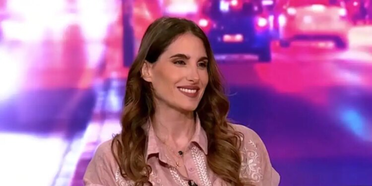 Παυλίνα Βουλγαράκη: «Στην εγκυμοσύνη είχα φτάσει 90 κιλά, δεν με αναγνώριζα στον καθρέφτη»