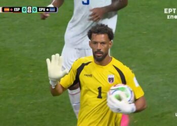 Έφτασε στις ΗΠΑ η μητέρα του Βοζίνια - www.ertsports.gr