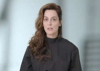 Melanie Walker: Η γυναίκα που σύστησε τον Επστάιν στον Γκέιτς - Η γνωριμία με Τραμπ και Άντριου
