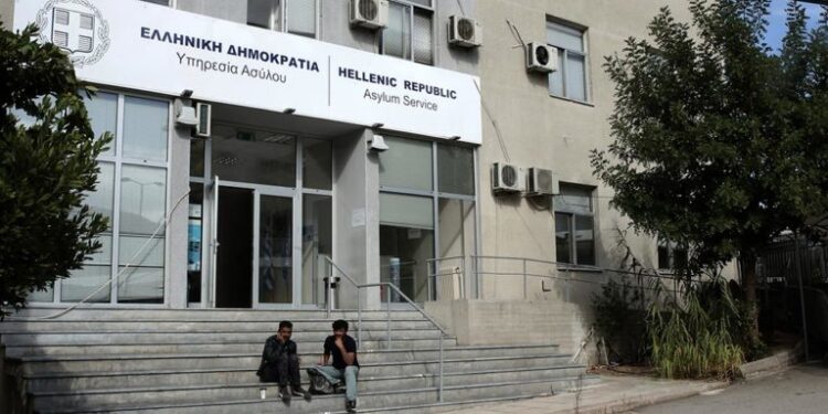 Απεργούν οι εργαζόμενοι στην Υπηρεσία Ασύλου και την Αρχή Προσφυγών στις 12 Ιουνίου