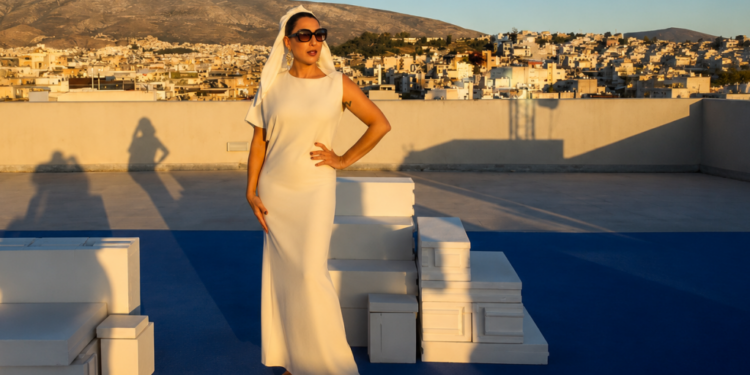 Η μούσα του Αλμοδοβάρ Ρόσυ Ντε Πάλμα σε Αθήνα και νησιά
