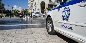 Πάνω από 2.600 παραβάσεις για μη χρήση κράνους μέσα σε μία εβδομάδα