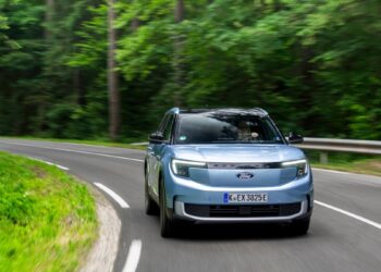 Ford: Η μετάβαση στην ηλεκτροκίνηση χρειάζεται κίνητρα, όχι εξαναγκασμό