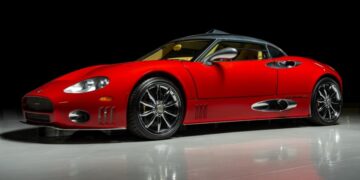 Ένα σπάνιο Spyker C8 έσπασε τα ταμεία