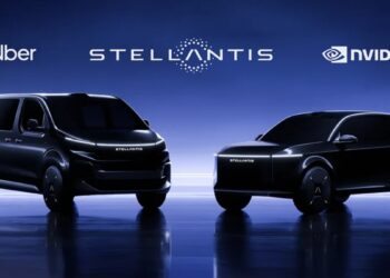 Stellantis, Uber και Wayve ενώνουν δυνάμεις για ένα παγκόσμιο δίκτυο ρομποταξί