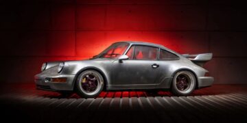 Απίστευτο! Αυτή η Porsche 911 του ’93 έχει κάνει… 10 χλμ.!