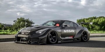 Nissan GT-R: Το Godzilla ντύθηκε για πίστα