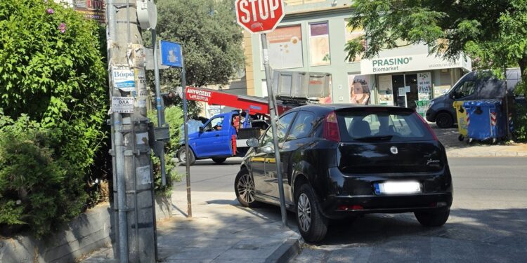 Το παρκάρισμα του… μήνα