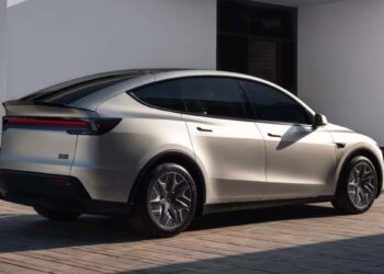 To Tesla Model Y L θα έρθει και στην Ευρώπη;