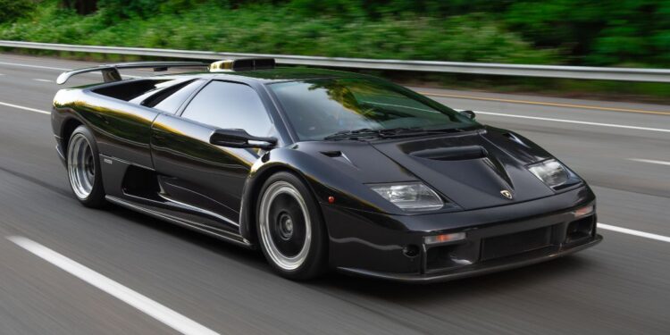 Μία σπάνια Lamborghini Diablo GT στο «σφυρί»