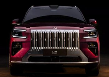 Η Zeekr θέλει να κοντράρει τη Mercedes G-Class