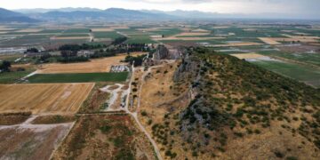 Τέλος στις διεκδικήσεις ακινήτων από το Δημόσιο - Τι προβλέπει ο νέος νόμος - ertnews.gr