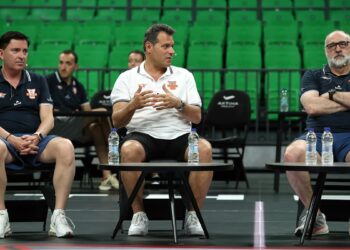 EHCB: Ο Τσάβι Πασκουάλ διαδέχτηκε στην προεδρία τον Δημήτρη Ιτούδη - www.ertsports.gr