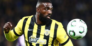 Εκτός ομάδας Πιερό και Φερνάντες - www.ertsports.gr