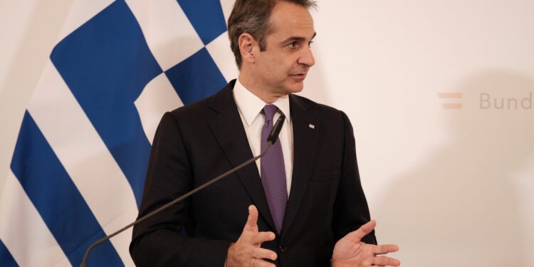 Συνάντηση Μητσοτάκη με τον καγκελάριο της Αυστρίας: Στο επίκεντρο γεωπολιτικές εξελίξεις, ευρωπαϊκή άμυνα και μεταναστευτικό