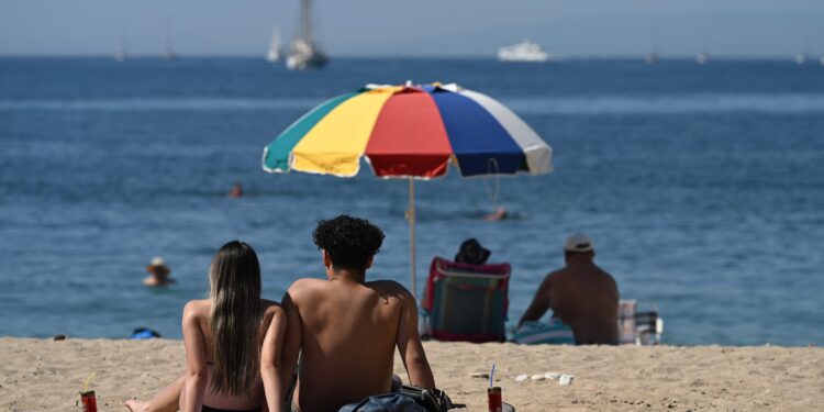 Μετά τον καύσωνα έρχεται αστάθεια: Πρόγνωση καιρού από την Αναστασία Τυράσκη - ertnews.gr