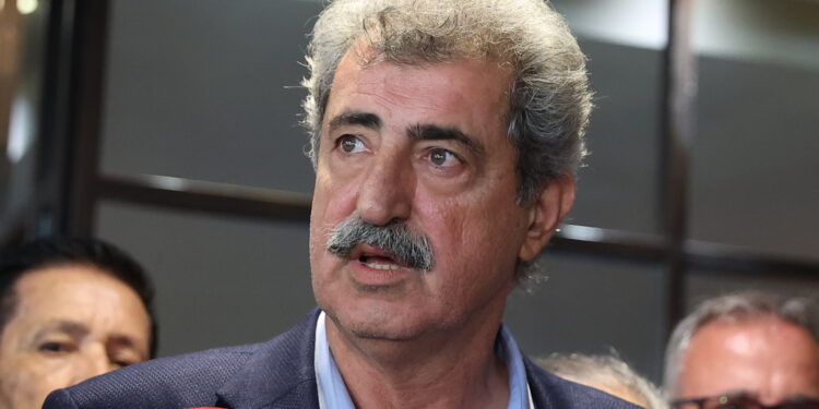 ΣΥΡΙΖΑ: Η Κεντρική Επιτροπή ζητά την επιστροφή Πολάκη - «Ιστορική συνεδρίαση», είπε ο ίδιος