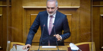 Βουλή: Άρση ασυλίας για Μ. Σαλμά – Οι αντιδράσεις των κομμάτων