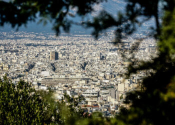 Κατασχεμένα ακίνητα: Έρχεται η απόφαση για την αποδέσμευση και πώλησή τους από τους ιδιοκτήτες-οφειλέτες της εφορίας